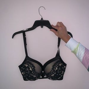 Victoria Secret bra